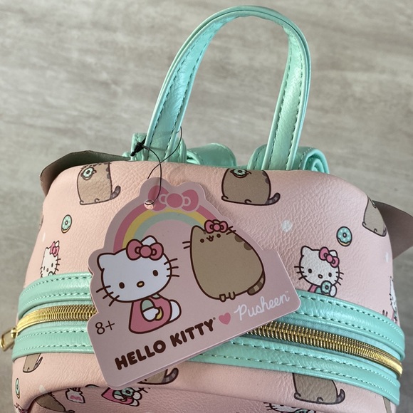 NWT Hello Kitty Pusheen Loungefly Mint Green Pastel Pink FYE Exclusive Backpack - Picture 7 of 7